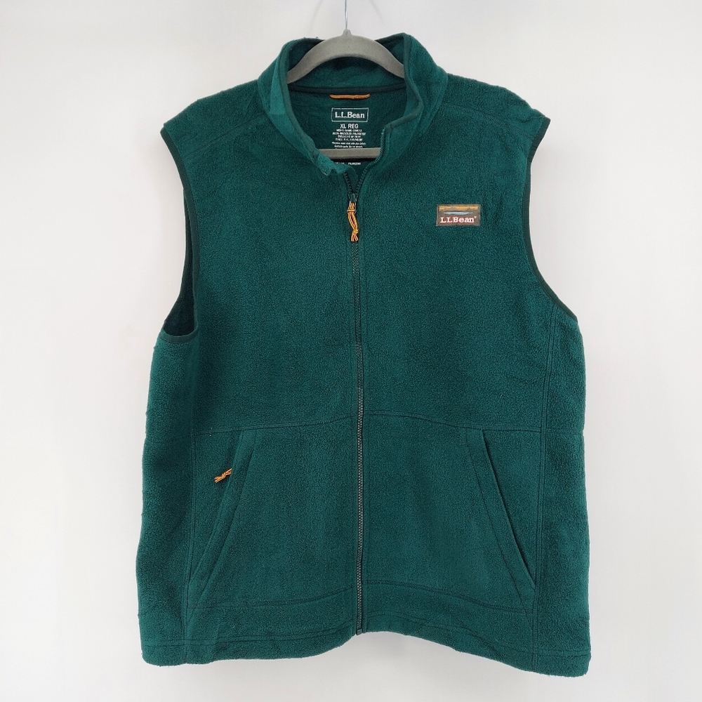L.L. Bean Men's Mountain Classic Fleece Vest